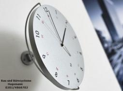 uhr_buerouhr_designeruhr_(1).jpg